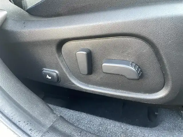 スバル レヴォーグ 1．6GT－S アイサイト 宮崎県 2014(平26)年 7.4万km クリスタルホワイトP 社外ナビゲーション/バックカメラ/アイサイトバージョン3/LEDヘッドライト/STIスポイラー/スマートキー/プッシュスタート/フォグランプ/パワーシート/ETC車載器/リヤスポイラー