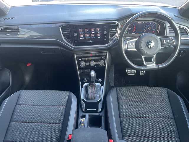 フォルクスワーゲン ＶＷ Ｔ－ロック TDI スポーツ 高知県 2021(令3)年 2.5万km ピュアホワイト 純正ナビ/【BT/FM/AM/フルセグTV】/バックカメラ/applecarplay/ACC/ブラインドスポット/純正18インチAW/LEDヘッドライト/電動リアゲート/クリアランスソナー/パドルシフト/ルーフレール/ハーフレザーシート/ETC/前後ドラレコ/電動パーキングブレーキ/ブレーキホールド/LEDヘッドライト/オートライト/スマートキー/プッシュスタート