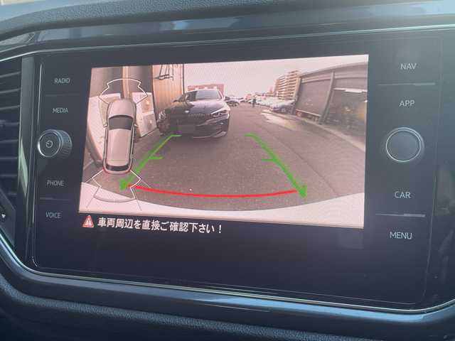 フォルクスワーゲン ＶＷ Ｔ－ロック TDI スポーツ 高知県 2021(令3)年 2.5万km ピュアホワイト 純正ナビ/【BT/FM/AM/フルセグTV】/バックカメラ/applecarplay/ACC/ブラインドスポット/純正18インチAW/LEDヘッドライト/電動リアゲート/クリアランスソナー/パドルシフト/ルーフレール/ハーフレザーシート/ETC/前後ドラレコ/電動パーキングブレーキ/ブレーキホールド/LEDヘッドライト/オートライト/スマートキー/プッシュスタート