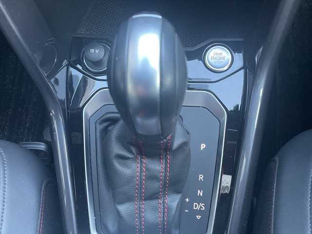 フォルクスワーゲン ＶＷ Ｔ－ロック TDI スポーツ 高知県 2021(令3)年 2.5万km ピュアホワイト 純正ナビ/【BT/FM/AM/フルセグTV】/バックカメラ/applecarplay/ACC/ブラインドスポット/純正18インチAW/LEDヘッドライト/電動リアゲート/クリアランスソナー/パドルシフト/ルーフレール/ハーフレザーシート/ETC/前後ドラレコ/電動パーキングブレーキ/ブレーキホールド/LEDヘッドライト/オートライト/スマートキー/プッシュスタート