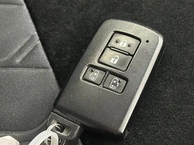 トヨタ アルファード S Aパッケージ 佐賀県 2018(平30)年 6.1万km ブラック アルパインアルファード専用大画面11型カーナビ/Bluetooth接続/DVD再生可能/フルセグTV/バックカメラ/衝突被害軽減システム/レーンアシスト/盗難防止装置/オートライト/オートマチックハイビーム/レーダークルーズコントロール/両側パワースライドドア/ETC/オットマン/オートハイビーム/オートライト/LEDヘッドライト/クリアランスソナー/純正18インチアルミホイール