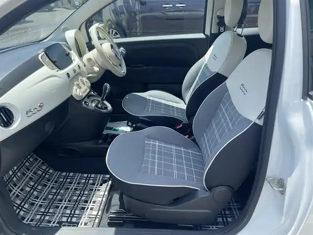 フィアット ５００Ｃ 1．2 ポップ 神奈川県 2021(令3)年 1.9万km 白