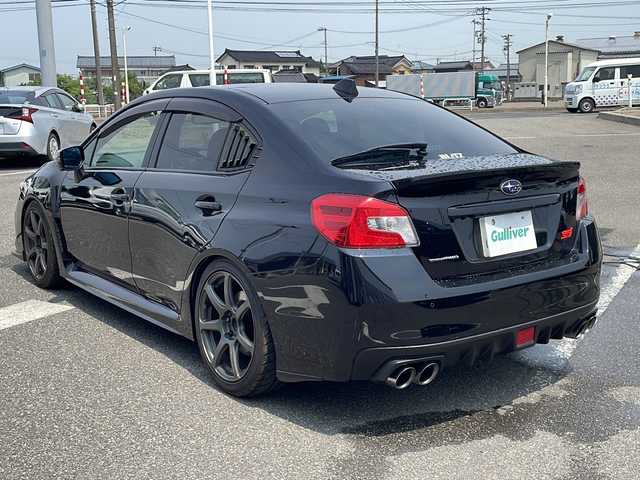 スバル ＷＲＸ Ｓ４ 2．0GT‐S アイサイト 新潟県 2017(平29)年 7万km クリスタルブラックシリカ 4WD/社外メモリナビ/〈BT/CD/DVD/TV〉/バックカメラ/ローダウン/全席パワーシート/前席シートヒーター/全席エアシート/ハーフレザー/クルーズコントロール追走あり/ドライブレコーダー前後/「純正フロアマット/純正冬タイヤ積載/社外１８インチ　WORK/後方コーナーセンサー/オートライト/LEDヘッドライト/空気圧センサー/BSM/電格格納自動ミラー/ドアバイザー/パドルシフト/取り扱い説明書/保証書