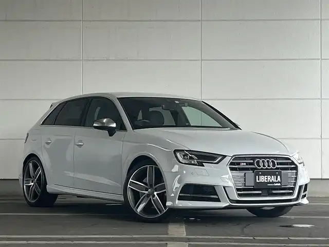 アウディ Ｓ３ スポーツバック 山形県 2020(令2)年 3.8万km グレイシアホワイトメタリック 4WD/アシスタンスパッケージ/・Audiサイドアシスト/・ハイビームアシスト/AudiMMIナビゲーション/・CD/DVD/フルセグTV/Bluetooth/USB/ドライブセレクト/バーチャルコックピット/レイン/ライトセンサー/マトリクスLEDヘッドライト/ナッパレザーシート/Audiプレセンス/速度警告/純正前後ドライブレコーダー /レーダー感知