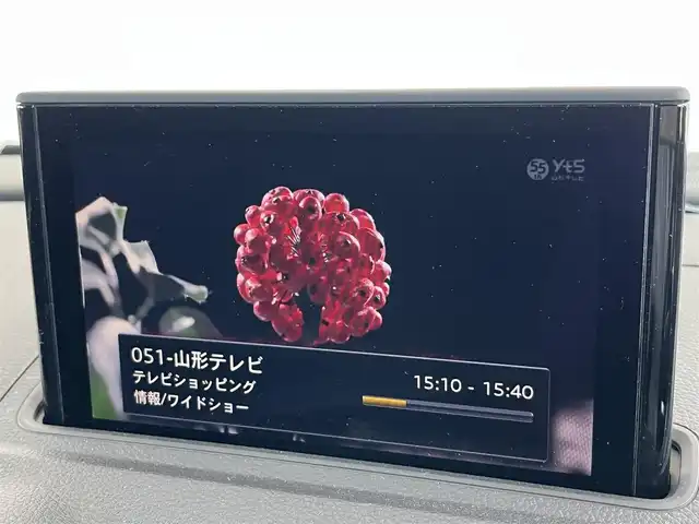 アウディ Ｓ３ スポーツバック 山形県 2020(令2)年 3.8万km グレイシアホワイトメタリック 4WD/アシスタンスパッケージ/・Audiサイドアシスト/・ハイビームアシスト/AudiMMIナビゲーション/・CD/DVD/フルセグTV/Bluetooth/USB/ドライブセレクト/バーチャルコックピット/レイン/ライトセンサー/マトリクスLEDヘッドライト/ナッパレザーシート/Audiプレセンス/速度警告/純正前後ドライブレコーダー /レーダー感知