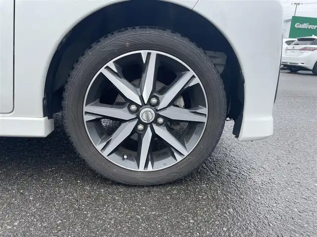 日産 デイズ ルークス ハイウェイスター Gターボ 山形県 2017(平29)年 3.9万km ホワイトパール 衝突被害軽減/純正SDナビ/　　【CD　DVD　BT　フルセグ　AUX　USB】/アラウンドビューモニター/両側パワースライドドア/クルーズコントロール/LEDオートライト/フォグランプ/オートマチックハイビーム/純正15インチアルミホイール/アイドリングストップ/横滑り防止装置/純正フロアマット/電動格納ミラー/インテリジェントキー/ETC