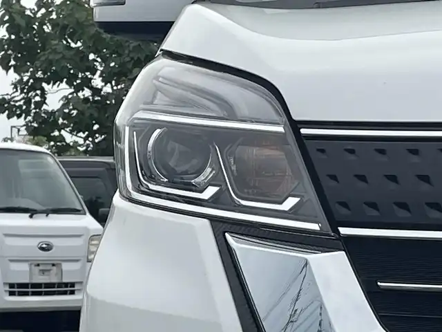 日産 デイズ ルークス ハイウェイスター Gターボ 山形県 2017(平29)年 3.9万km ホワイトパール 衝突被害軽減/純正SDナビ/　　【CD　DVD　BT　フルセグ　AUX　USB】/アラウンドビューモニター/両側パワースライドドア/クルーズコントロール/LEDオートライト/フォグランプ/オートマチックハイビーム/純正15インチアルミホイール/アイドリングストップ/横滑り防止装置/純正フロアマット/電動格納ミラー/インテリジェントキー/ETC