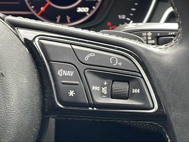 アウディ Ｓ５ スポーツバック 三重県 2018(平30)年 9.2万km グレイシアホワイトメタリック 純正ナビ /全周囲 /サンルーフ /本革シート/ビルトインETC /前方ドライブレコーダー/パーキングアシスト /前後コーナーセンサー /パワーバックドア /前席シートヒーター /前席パワーシート /クルーズコントロール /レーダー探知機 /革巻きステアリング/ステアリングスイッチ/LEDヘッドライト/電動格納ミラー/禁煙車