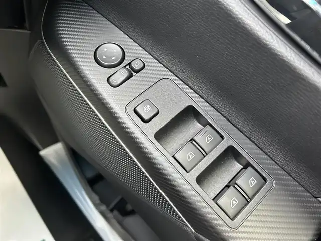 三菱 デリカＤ：５ シャモニー 福島県 2025(令7)年 0.1千km ブラックダイヤモンド CHAMONIX (8人)　/4WD　e-Assist/ALPINE　D:5専用11型ナビゲーション/「DTV/DVD/CD/AM/FM/USB/BT/HDMI」/アラウンドビューカメラ/アダプティブクルーズコントロール/運転席パワーシート/前席シートヒーター・エアシート/ステアリングヒーター/ステアリングリモコン/パドルシフト/両側電動スライドドア/電動パーキングブレーキ/オートLEDヘッドライト/プッシュスタート/キーレスエントリー/アイドリングストップ