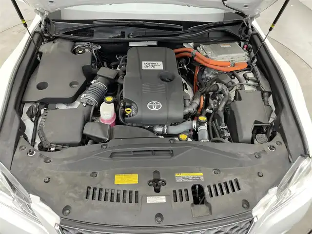 トヨタ クラウン ハイブリッド アスリートS 滋賀県 2014(平26)年 7.3万km ホワイトパールクリスタルシャイン 純正8型ナビ/（BT/CD/DVD/USB/フルセグ）/バックカメラ/ビルトインETC/パワーシート/クルーズコントロール/ABS/横滑り防止装置/オートライト/オートエアコン/プッシュスタート/スマートキー/ステアリングスイッチ/電動格納ミラー/純正アルミ/電動テレスコチルト