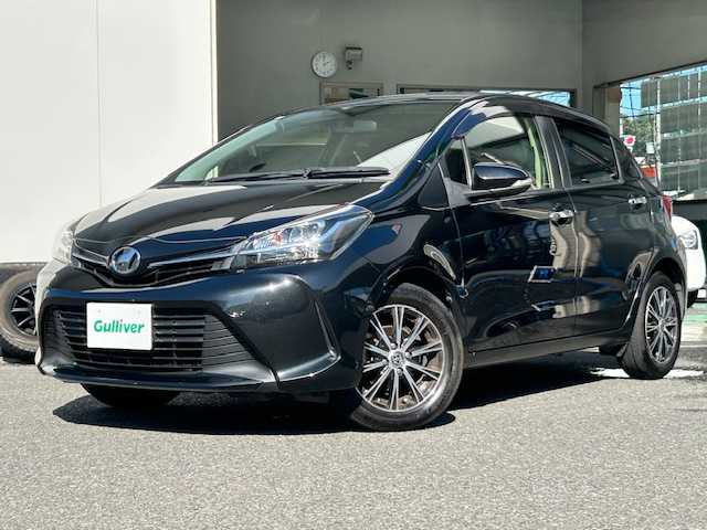 トヨタ ヴィッツ F LEDエディション 宮城県 2016(平28)年 9.9万km ブラックマイカ 純正SDナビ/・CD/Bluetooth/ワンセグTV/HIDヘッドライト/社外アルミ＆ノーマルタイヤ/社外アルミ＆スタッドレス積込/横滑り防止装置/プッシュスタート/スマートキー/スペアキー/保証書/取扱説明書