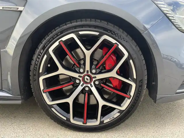 ルノー ルノー メガーヌ ルノースポール トロフィー 東京都 2023(令5)年 1.7万km グレー ワンオーナー/純正ディスプレイオーディオ/バックカメラ/ACC/BSM/レーンキープアシスト/パドルシフト/BOSEスピーカー/スマートキー/ドラレコ付きデジタルミラー（ALPINE）/前席RECAROシート