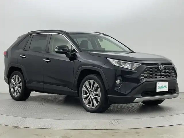トヨタ ＲＡＶ４ G Zパッケージ 新潟県 2020(令2)年 3.1万km アティチュードブラックマイカ 純正ディスプレイオーディオ/　　FM/AM/USB/BT/バックカメラ/パワーバックドア/オートハイビーム/デジタルインナーミラー/レーダークルーズ/サンルーフ/純正アルミホイール/パワーシート/シートヒーター/ウィンカーミラー/レザーシート/４ＷＤ/ステアリングスイッチ/サイドカメラ/スマートキー/電動格納ミラー