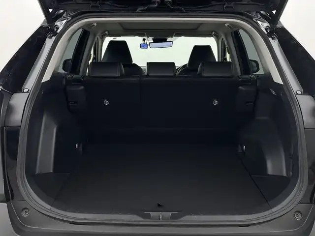 トヨタ ＲＡＶ４ G Zパッケージ 新潟県 2020(令2)年 3.1万km アティチュードブラックマイカ 純正ディスプレイオーディオ/　　FM/AM/USB/BT/バックカメラ/パワーバックドア/オートハイビーム/デジタルインナーミラー/レーダークルーズ/サンルーフ/純正アルミホイール/パワーシート/シートヒーター/ウィンカーミラー/レザーシート/４ＷＤ/ステアリングスイッチ/サイドカメラ/スマートキー/電動格納ミラー