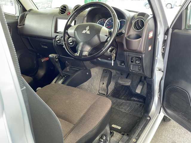 三菱 パジェロ ミニ エクシード 愛媛県 2009(平21)年 11.9万km クールシルバーメタリック 社外ナビ(CN-E310D)/ドライブレコーダー/ワンセグテレビ/ＥＴＣ/背面タイヤ/ルーフレール/純正アルミホイール/リモコンキー/スペアキー/純正フロアマット
