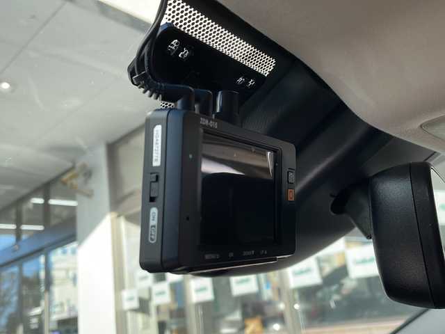 レクサス ＲＸ 450h バージョンL 山形県 2019(平31)年 5.9万km ソニッククォーツ ・モデリスタエアロ（フロント、サイド、リア）/・サンルーフ/・リアエンターテイメントシステム/・４WD/・純正ナビ/フルセグ/CDDVDブルーレイ/Bluetooth/・全方位カメラ/・社外前後ドラレコ/・ビルトインETC2.0/・MTモード付きAT/・レーダークルーズコントロール/・レーンキープアシスト/・プリクラッシュセーフティ/・ブラインドスポットモニター/・前後クリアランスソナー/・ヘッドアップディスプレイ/・前席パワーシート（メモリー付き）、シートベンチレーション/・全席シートヒーター/・ステアリングヒーター/・電動テレスコピック、オートスライドアウェイ/・パワーバックドア/・電動格納セカンドシート/・置くだけ充電/・シーケンシャルウィンカー/・20インチ純正AW/・18インチ純正AW＋スタッドレスタイヤ車載/・純正マット/・カードキー1枚