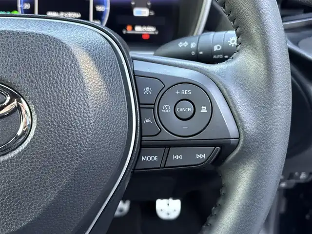 トヨタ カローラ クロス ハイブリッド Z 滋賀県 2024(令6)年 0.6万km アティチュードブラックマイカ 純正10.5インチナビ/【Bluetooth/USB//フルセグ/AppleCarplay/AndroidAuto】/全方位カメラ/パワーバックドア/LEDヘッドライト/追従クルーズコントロール/パワーシート/BSM/ハーフレザーシート/シートヒーター/クリアランスソナー/電子パーキング/ドライブレコーダー/ビルトインETC