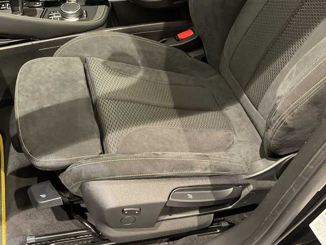 ＢＭＷ Ｘ２ xDrive20i MスポーツX 新潟県 2018(平30)年 4.7万km サファイアブラックP 電動パノラマ・ガラス・サンルーフ/アドバンスド・アクティブ・セーフティ・パッケージ/● BMWヘッドアップ・ディスプレイ/●ドライビング・アシスト・プラス/（ACC／アクティブ・クルーズ・コントロール/〔ストップ&ゴー機能付/コンフォート・パッケージ/● オートマチック・テールゲート・オペレーション/（オープン・クローズ）/● フロント・シート・ヒーティング/ヘッドアップディスプレイ/HDDナビゲーション・システム/●10.25インチ ワイド・コントロール・ディスプレイ/●リヤビューカメラ/●CD/DVD/USB/パーキングアシスト/PDC／パーク・ディスタンス・コントロール/HDC／ヒル・ディセント・コントロール/ドライブレコーダー/ミラー一体型ETC