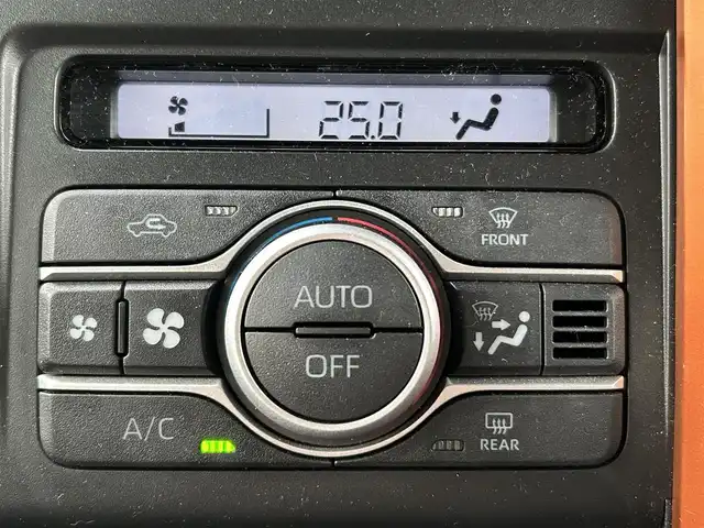 ダイハツ タフト G 新潟県 2025(令7)年 1.3万km レーザーブルークリスタルシャイン ワンオーナー/ガラスルーフ/衝突軽減/全方位カメラ/純正ナビ/(AM/FM/CD/DVD/BT/フルセグ)/ETC/追従クルーズコントロール/ドライブレコーダー(前)/シートヒーター/ルーフレール/コーナーセンサー/革巻きステアリング/ステアリングスイッチ/AUTOライト/LEDヘッドライト/フォグランプ/横滑り防止/プッシュスタート/スマートキー