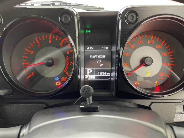 スズキ ジムニー シエラ JC 鹿児島県 2023(令5)年 1.2万km ジャングルグリーン 社外ディスプレイオーディオ/（Apple Car PLay/AndroidAuto）　/クルーズコントロール　/ダウンヒルアシストコントロール　/前席シートヒーター　/電動格納ミラー　/純正フロアマット　/社外アームレスト　/ＥＴＣ　/ミラーヒーター　/衝突軽減ブレーキ