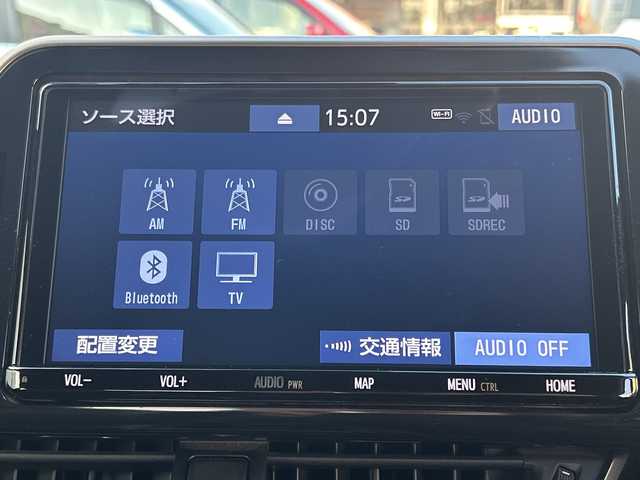 トヨタ Ｃ－ＨＲ G モード ネロ 千葉県 2019(平31)年 13.8万km ホワイトパールクリスタルシャイン トヨタセーフティセンス/・衝突軽減装置/・レーンキープアシスト/・ブラインドスポットモニター/・クリアランスソナー/純正SDナビゲーション/【Bluetooth・フルセグTV・CD・DVD・SD】/バックカメラ/エンジンプッシュスタート/・スマートキー/・スペアキー/LEDヘッドライト/・オートライト/・オートハイビーム/・フォグランプ/純正リアスポイラー/ステアリングリモコン/・レーダークルーズコントロール/ビルトインETC/前席シートヒーター/前方ドライブレコーダー/横滑り防止装置/社外フロアマット/荷室純正マット/記録薄