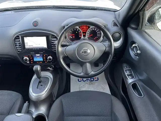 日産 ジューク 16GT FOUR 岩手県 2012(平24)年 10.2万km ホワイトパール 社外メモリナビ/AM/FM/CD/SD/BT/フルセグTV/バックカメラ/ETC/社外ドラレコ/プッシュスタート/スマートキー/純正17インチAW/ドアバイザー/フロアマット/保証書/取扱説明書