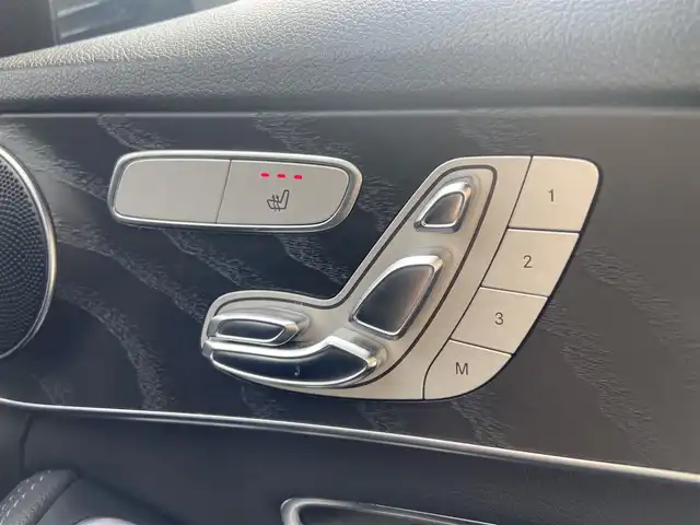 メルセデス・ベンツ Ｃ２００ ステーションワゴン アバンギャルドAMGライン 栃木県 2019(平31)年 4.8万km エメラルドグリーン 後期型 /レーダーセーフティ /AppleCarPlay/Bカメラ　/純正ナビ　/フルセグ 　/パワーシート　/シートH　/エアサス/電動リアゲート　/ETC2.0　/LEDヘッドライト　/純正18インチAW  /純正ドラレコ