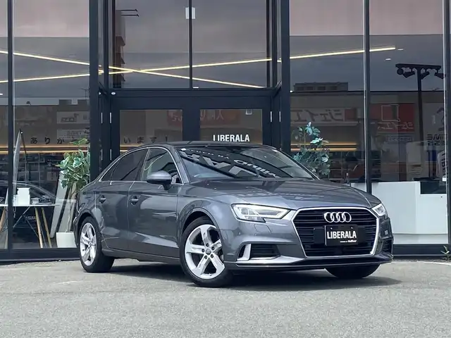 アウディ Ａ３ セダン 1．4 TFSI スポーツ 福岡県 2018(平30)年 3.6万km モンスーングレーメタリック アシスタンスパッケージ/ラグジュアリーパッケージ/バーチャルコックピット/純正ナビ/フルセグ/バックカメラ/黒革/前席パワーシート/前席シートヒーター/ETC/車高調（純正サス有り）/オートライト/パドルシフト/フロントドラレコ