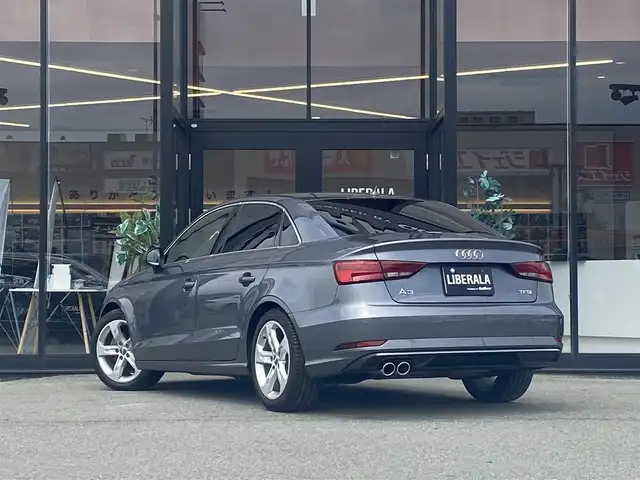 アウディ Ａ３ セダン 1．4 TFSI スポーツ 福岡県 2018(平30)年 3.6万km モンスーングレーメタリック アシスタンスパッケージ/ラグジュアリーパッケージ/バーチャルコックピット/純正ナビ/フルセグ/バックカメラ/黒革/前席パワーシート/前席シートヒーター/ETC/車高調（純正サス有り）/オートライト/パドルシフト/フロントドラレコ
