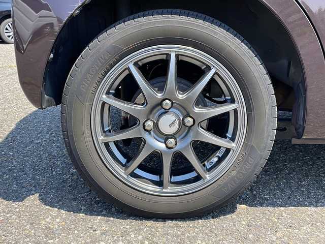 ダイハツ ムーヴ L 新潟県 2014(平26)年 8.1万km プラムブラウンクリスタルマイカ 4WD/社外SDナビ(MDV-X701W)/CD/DVD/BT/フルセグテレビ/バックカメラ/ETC/ベンチシート/アイドリングストップ/リモコンキー