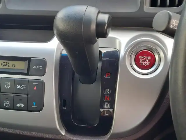 ホンダ Ｎ ＷＧＮ カスタム G 東京都 2014(平26)年 6.6万km スマートブラック 社外ナビ/ワンセグ/バックカメラ/ECON/シティブレーキアクティブシステム/オートライト/フォグ/スマートキー