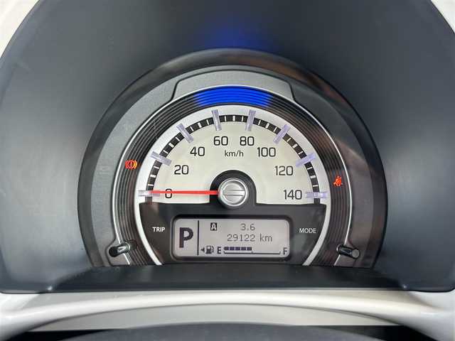 スズキ ハスラー F リミテッド Ⅱ 奈良県 2018(平30)年 3万km アクティブイエロー/スチールシルバー2トーン 社外ナビ7インチ（Panasonic品番CN-E300D)/ｂｌｕｅｔｏｏｔｈ　/ワンセグテレビ　/社外ＥＴＣ　/前方ドライブレコーダー（CSD-560PH)　/シートヒーター　/純正鉄チンホイール　/純正フロアマット　/オートライト　/デュアルカメラブレーキサポート　/ＨＩＤヘッドライト/保証書有り/取り扱い説明書/2トーン