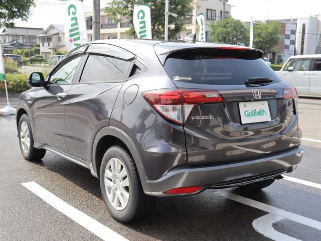 ホンダ ヴェゼル ハイブリッド X 福島県 2014(平26)年 7.5万km ルーセブラックM  ワ ン オ ー ナ ー/ 4     W     D/ 純 正 ナ ビ・フ ル セ グ T V/ 純 正 バ ッ ク カ メ ラ/ 純 正 E T C/ 純 正 エ ン ジ ン ス タ ー タ ー/ 前 左 右 シ ー ト ヒ ー タ ー/ ク ル ー ズ コ ン ト ロ ー ル/ パ ド ル シ フ ト/ ス マ ー ト キ ー/ モ デ ュ ー ロ １ ６ イ ン チ ア ル ミ/ 純 正 L E D ヘ ッ ド ラ イ ト/ 純 正 フ ォ グ ラ ン プ/ フ ロ ン ト ガ ラ ス 熱 線/ ド ア ミ ラ ー ヒ ー タ ー/ 新　車　保　証　書/ 取　扱　説　明　書