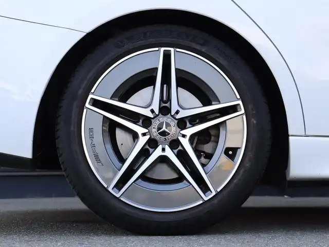メルセデス・ベンツ Ｍ・ベンツ Ｃ２００ ステーションワゴン アバンギャルドAMGライン 静岡県 2022(令4)年 2.4万km 白 ワンオーナー/レザーエクスクルーシブパッケージ/サンルーフ/純正ナビ/フルセグTV/Apple Car Play/HUD/ACC/360°カメラ/ドラレコ前後/アンビエントライト