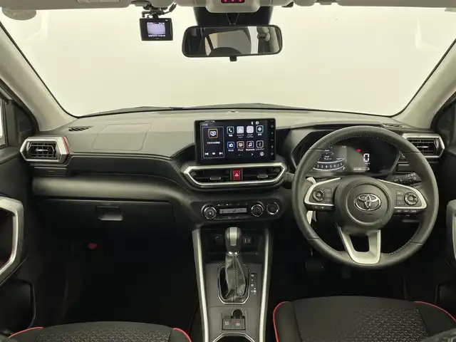 トヨタ ライズ Z 大分県 2024(令6)年 1.6万km シャイニングホワイトパール 純正ディスプレイ/フルセグ/Bluetooth/HDMI/Apple Car Play/Andoroid Auto/バックカメラ/プリクラッシュ/オートLEDライト/レーダークルーズ/USB差し込み/前席シートヒーター/ビルトインETC2.0/前後ソナー/サイドWエアバッグ/カーテンエアバッグ/純正16インチAW/純正フロアマット/スマートキー
