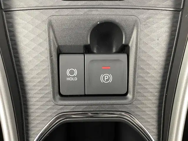 トヨタ ライズ Z 大分県 2024(令6)年 1.6万km シャイニングホワイトパール 純正ディスプレイ/フルセグ/Bluetooth/HDMI/Apple Car Play/Andoroid Auto/バックカメラ/プリクラッシュ/オートLEDライト/レーダークルーズ/USB差し込み/前席シートヒーター/ビルトインETC2.0/前後ソナー/サイドWエアバッグ/カーテンエアバッグ/純正16インチAW/純正フロアマット/スマートキー