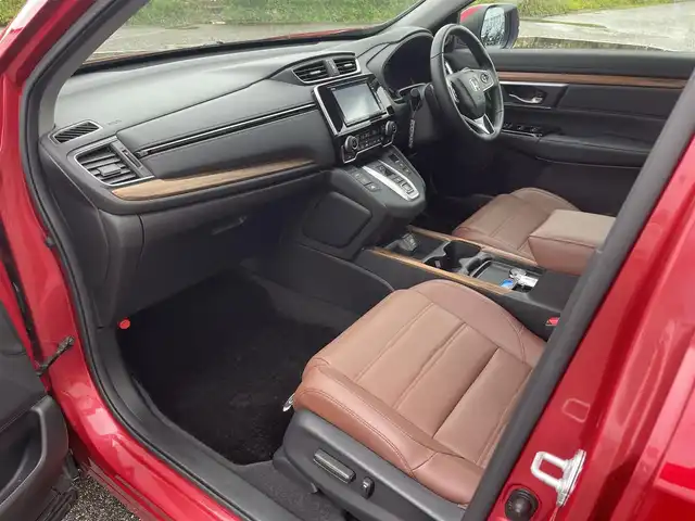 ホンダ ＣＲ－Ｖ ハイブリッド EX・マスターピース 富山県 2019(令1)年 3.7万km プレミアムクリスタルレッドM 純正ナビ/フルセグTV/ハンズフリーパワーバックドア/バックモニター/ビルトインETC2.0/ドライブレコーダー/レーダークルーズコントロール/衝突被害軽減ブレーキ/誤発進抑制機能/車線逸脱防止支援システム/先行車発進お知らせ機能/オートハイビーム/標識認識システム/ブラインドスポットモニター/LEDヘッドランプ/革巻きステアリング/パドルシフト/ブラウン革シート/前席パワーシート/シートヒーター/純正18インチアルミホイール/スマートキーシステム/禁煙車
