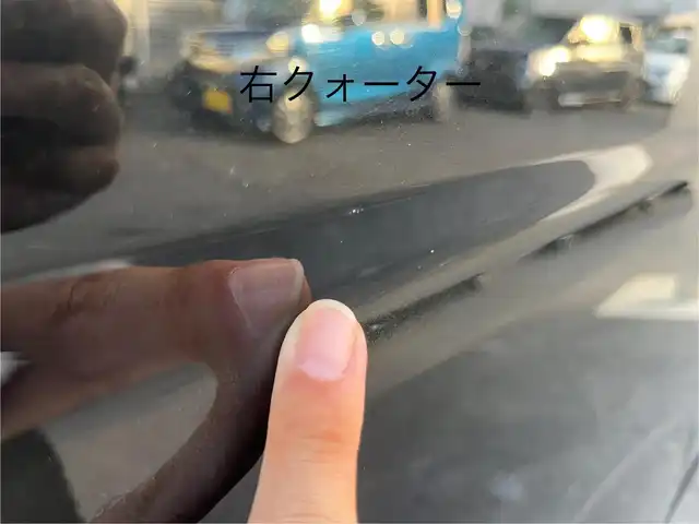 トヨタ ハイエース GL 三重県 2015(平27)年 10.6万km ブラックマイカ フリップダウンモニター/ナビ（Bluetooth/AM/FM/TV/CD/DVD/USB/SD）/バックカメラ/ドライブレコーダー（前）/片側電動スライドドア/イージークローザー（バックドア）/VALENTIテールランプ/オートエアコン/リアクーラー/リアヒーター/AC100V/スペアキー/メッキU字2段フロントグリル/ボディ同色フロントバンパー/フロントフォグランプ/両側メッキドアミラー（電動格納機能付）/メッキアウトサイドドアハンドル/メッキリアナンバープレートガーニッシュ/「GL」エンブレム（バックドア）/ボディ同色リアバンパー/両側固定式リアクォーターガラス/プライバシーガラス/オプティトロンメーター（タコメーター付自発光式アナログメーター）/シルバー加飾付ウレタン製ステアリングホイール/ヘッドレスト別体トリコットシート/シートスライド機構（運転席/助手席）/アームレスト（2/3列目）/スペースアップシート（4列目）/成型スライドドアトリム/ポケット付成型クォータートリム/マップランプ（前席）/大型ルームランプ（後席）