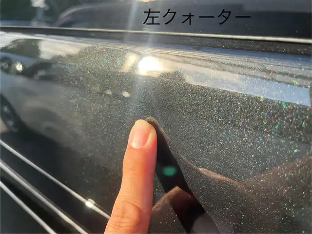トヨタ ハイエース GL 三重県 2015(平27)年 10.6万km ブラックマイカ フリップダウンモニター/ナビ（Bluetooth/AM/FM/TV/CD/DVD/USB/SD）/バックカメラ/ドライブレコーダー（前）/片側電動スライドドア/イージークローザー（バックドア）/VALENTIテールランプ/オートエアコン/リアクーラー/リアヒーター/AC100V/スペアキー/メッキU字2段フロントグリル/ボディ同色フロントバンパー/フロントフォグランプ/両側メッキドアミラー（電動格納機能付）/メッキアウトサイドドアハンドル/メッキリアナンバープレートガーニッシュ/「GL」エンブレム（バックドア）/ボディ同色リアバンパー/両側固定式リアクォーターガラス/プライバシーガラス/オプティトロンメーター（タコメーター付自発光式アナログメーター）/シルバー加飾付ウレタン製ステアリングホイール/ヘッドレスト別体トリコットシート/シートスライド機構（運転席/助手席）/アームレスト（2/3列目）/スペースアップシート（4列目）/成型スライドドアトリム/ポケット付成型クォータートリム/マップランプ（前席）/大型ルームランプ（後席）