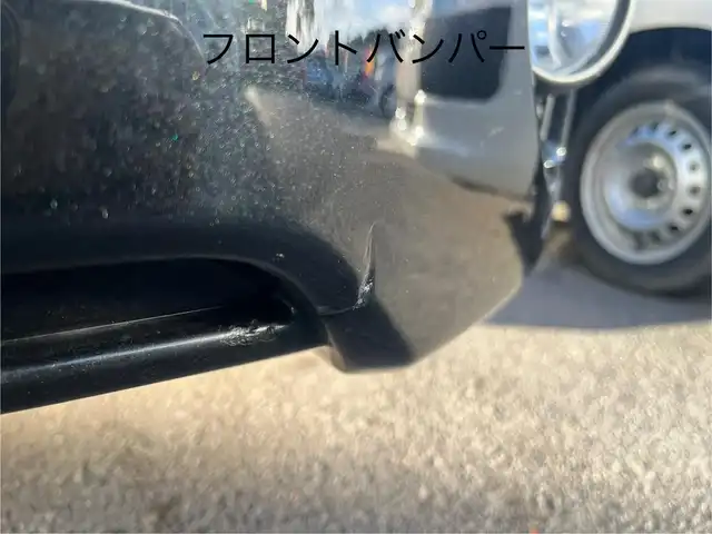 トヨタ ハイエース GL 三重県 2015(平27)年 10.6万km ブラックマイカ フリップダウンモニター/ナビ（Bluetooth/AM/FM/TV/CD/DVD/USB/SD）/バックカメラ/ドライブレコーダー（前）/片側電動スライドドア/イージークローザー（バックドア）/VALENTIテールランプ/オートエアコン/リアクーラー/リアヒーター/AC100V/スペアキー/メッキU字2段フロントグリル/ボディ同色フロントバンパー/フロントフォグランプ/両側メッキドアミラー（電動格納機能付）/メッキアウトサイドドアハンドル/メッキリアナンバープレートガーニッシュ/「GL」エンブレム（バックドア）/ボディ同色リアバンパー/両側固定式リアクォーターガラス/プライバシーガラス/オプティトロンメーター（タコメーター付自発光式アナログメーター）/シルバー加飾付ウレタン製ステアリングホイール/ヘッドレスト別体トリコットシート/シートスライド機構（運転席/助手席）/アームレスト（2/3列目）/スペースアップシート（4列目）/成型スライドドアトリム/ポケット付成型クォータートリム/マップランプ（前席）/大型ルームランプ（後席）