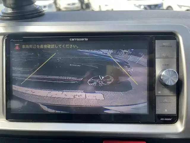 トヨタ ハイエース GL 三重県 2015(平27)年 10.6万km ブラックマイカ フリップダウンモニター/ナビ（Bluetooth/AM/FM/TV/CD/DVD/USB/SD）/バックカメラ/ドライブレコーダー（前）/片側電動スライドドア/イージークローザー（バックドア）/VALENTIテールランプ/オートエアコン/リアクーラー/リアヒーター/AC100V/スペアキー/メッキU字2段フロントグリル/ボディ同色フロントバンパー/フロントフォグランプ/両側メッキドアミラー（電動格納機能付）/メッキアウトサイドドアハンドル/メッキリアナンバープレートガーニッシュ/「GL」エンブレム（バックドア）/ボディ同色リアバンパー/両側固定式リアクォーターガラス/プライバシーガラス/オプティトロンメーター（タコメーター付自発光式アナログメーター）/シルバー加飾付ウレタン製ステアリングホイール/ヘッドレスト別体トリコットシート/シートスライド機構（運転席/助手席）/アームレスト（2/3列目）/スペースアップシート（4列目）/成型スライドドアトリム/ポケット付成型クォータートリム/マップランプ（前席）/大型ルームランプ（後席）
