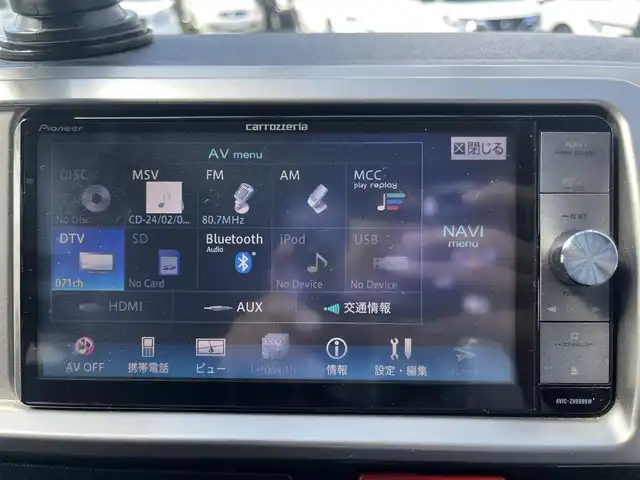 トヨタ ハイエース GL 三重県 2015(平27)年 10.6万km ブラックマイカ フリップダウンモニター/ナビ（Bluetooth/AM/FM/TV/CD/DVD/USB/SD）/バックカメラ/ドライブレコーダー（前）/片側電動スライドドア/イージークローザー（バックドア）/VALENTIテールランプ/オートエアコン/リアクーラー/リアヒーター/AC100V/スペアキー/メッキU字2段フロントグリル/ボディ同色フロントバンパー/フロントフォグランプ/両側メッキドアミラー（電動格納機能付）/メッキアウトサイドドアハンドル/メッキリアナンバープレートガーニッシュ/「GL」エンブレム（バックドア）/ボディ同色リアバンパー/両側固定式リアクォーターガラス/プライバシーガラス/オプティトロンメーター（タコメーター付自発光式アナログメーター）/シルバー加飾付ウレタン製ステアリングホイール/ヘッドレスト別体トリコットシート/シートスライド機構（運転席/助手席）/アームレスト（2/3列目）/スペースアップシート（4列目）/成型スライドドアトリム/ポケット付成型クォータートリム/マップランプ（前席）/大型ルームランプ（後席）