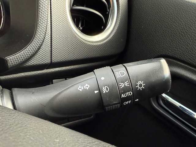 スズキ アルト ワークス 大阪府 2016(平28)年 4.8万km スチールシルバーM /禁煙車//カロッツェリアディスプレイオーディオ/・CD・DVD・BT//純正レカロシート//HKS製センター出しマフラー//RAYS TE37 SONIC　15インチアルミ//navic車高調//社外ボンネット//前ストラットタワーバー//リアウイングカバー//Fキャリパーレッド塗装//ETC//ステアリングスイッチ//スマートキー//保証書//取扱説明書//スペアキー