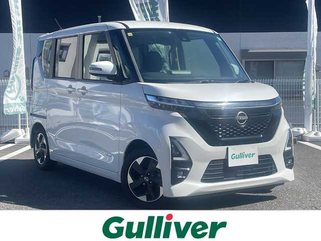 日産 ルークス ハイウェイスター X 三重県 2020(令2)年 6万km ホワイトパール 登録時59769km/ワンオーナー/禁煙車/ディーラーオプション９インチＳＤナビ(MM320D-L)/・フルセグ・Ｂｌｕｅｔｏｏｔｈ・ＣＤ／ＤＶＤ・AM/FM/セーフティシールドスイッチ/車線逸脱防止支援システム/後側方衝突防止支援システム/エマージェンシーブレーキ/前後コーナーセンサー/アラウンドビューモニター/先行車発進お知らせ機能/ロードサインアシスト/アイドリングストップ/左側パワースライドドア/ハンズフリーオートスライドドア/アラウンドビューモニター/SOSスイッチ/スマートキー/プッシュスタート/スペアキー