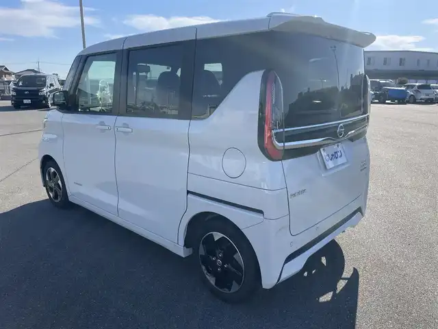 日産 ルークス ハイウェイスター X 大阪府 2020(令2)年 6万km ホワイトパール (株)IDOMが運営する【じしゃロン堺店】の自社ローン専用車両になります。/こちらは現金またはオートローンご利用時の価格です。自社ローンご希望の方は別途その旨お申付け下さい