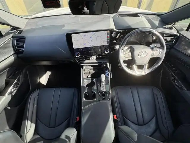 レクサス ＮＸ 石川県 2021(令3)年 2.5万km パール ワンオーナー/4WD/純正メモリナビ/　Bluetooth・AM/FM・USB・Miracast/フルセグTV/ETC2.0/パノラミックビューモニター/前後ドライブレコーダー/アダプティブクルーズコントロール/パワーシート（D+N席）/シートメモリー/シートヒーター（D+N席）/エアシート（D+N席）/パワーバックドア/ブラインドスポットモニター/アンチロック・ブレーキ・システム/衝突被害軽減システム/横滑り防止装置/前後コーナーセンサー/レーンキープアシスト/盗難防止装置/パーキングアシスト/アイドリングストップ/エアバッグ（W+サイド）/カーテンエアバッグ/純正アルミホイール/スペアキー×2