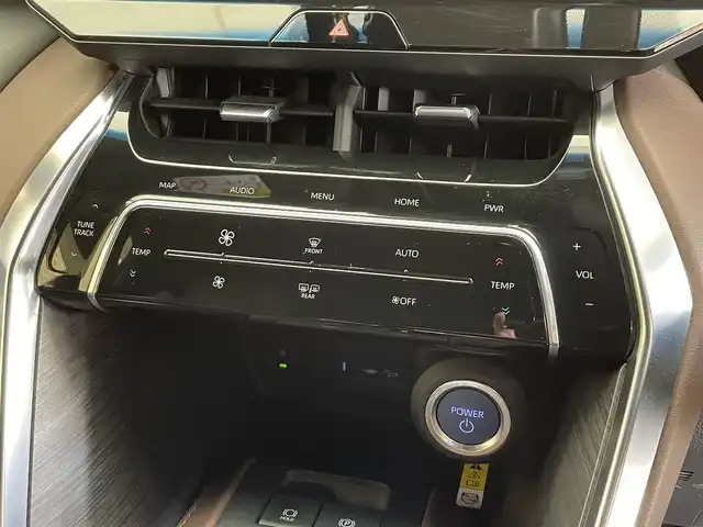 トヨタ ハリアー ハイブリッド Z 岩手県 2021(令3)年 4.9万km ブラック ワンオーナー/４WD/モデリスタエアロ/JBLプレミアムサウンドシステム/寒冷地仕様/ヘッドアップディスプレイ/ハンズフリーパワーバックドア/置くだけ充電/パノラミックビューモニター/12.3インチナビゲーション/デジタルインナーミラー/フルセグTV/トヨタセーフティセンス/プリクラッシュセーフティ/レーダークルーズコントロール/レーントレーシングアシスト/オートマチックハイビーム/ロードサインアシスト/BSM・RCTA/クリアランスソナー/パーキングサポートブレーキ/運転席パワーシート/AC100V1500Wアクセサリーコンセント(ラゲッジルーム内)/ETC2.0/LEDヘッドランプ/純正１９インチアルミホイール