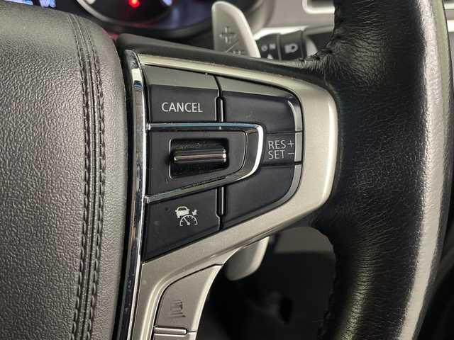 三菱 デリカＤ：５ P 埼玉県 2022(令4)年 6.8万km シルバーⅡ 純正SDナビ/　（FM/AM/CD/DVD/HDMI/AUX/BT）/アラウンドビューモニター/フルセグテレビ/衝突被害軽減ブレーキ/レーダークルーズコントロール/純正LEDヘッドライト/パワーバックドア/パワーシート/シートヒーター/車線逸脱警報機能/両側パワースライドドア/ブラインドスポットモニター/フリップダウンモニター/ステアリングヒーター/ビルトインETC/電動サイドステップ/プッシュスタート/ブレーキホールド