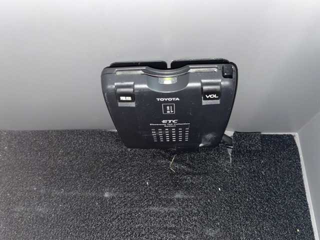 トヨタ アルファード Ｖ AS プレミアム アルカンターラ 兵庫県 2005(平17)年 16.6万km ホワイトパールマイカ 保証書・取説・有/社外SDナビ・フルセグ・BT・CD・DVD・FM・AM/バックカメラ/両側パワースライドドア/車線逸脱防止支援システム/リモコンキー×1/スペアキー×1/純正フロアマット/純正ドアバイザー/柿本マフラー/ダウンサス/社外テール