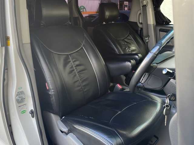 トヨタ アルファード Ｖ AS プレミアム アルカンターラ 兵庫県 2005(平17)年 16.6万km ホワイトパールマイカ 保証書・取説・有/社外SDナビ・フルセグ・BT・CD・DVD・FM・AM/バックカメラ/両側パワースライドドア/車線逸脱防止支援システム/リモコンキー×1/スペアキー×1/純正フロアマット/純正ドアバイザー/柿本マフラー/ダウンサス/社外テール